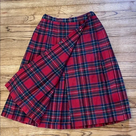 Vintage Red and Black Tartan Pleated A-Line Skirt Sz 13/14 - Picture 4 of 8